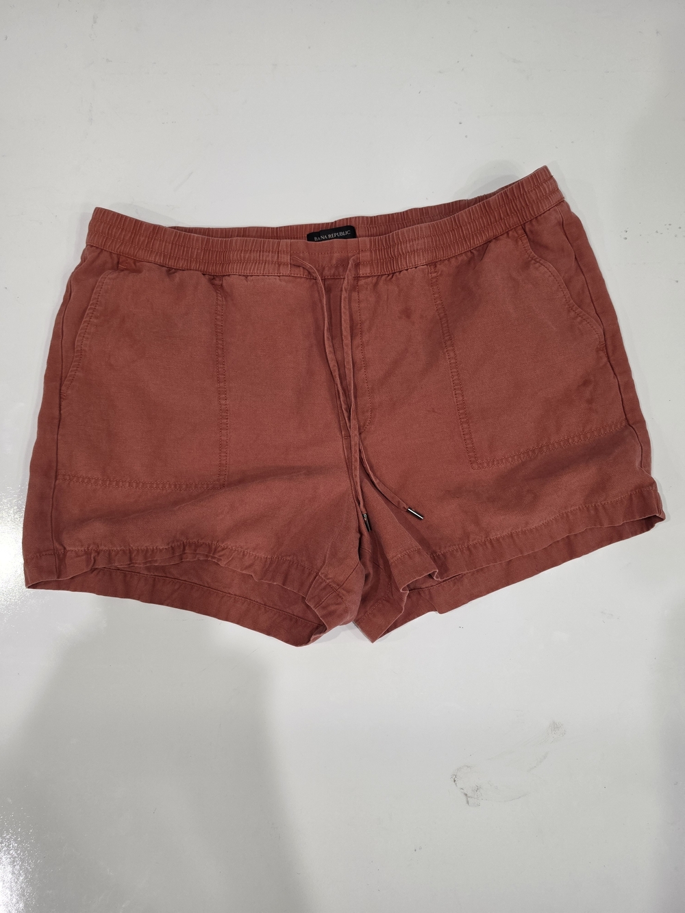Banana Republic Rust Brown Tailored Shorts Women’s Size 18 Approx (Missing Tag)